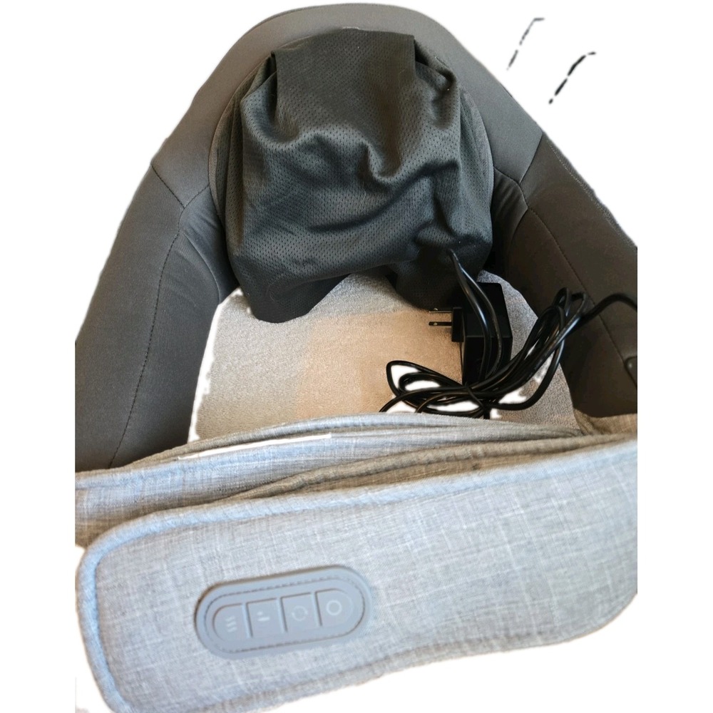 sharper image realtouch shiatsu massager - Picture 5 of 8